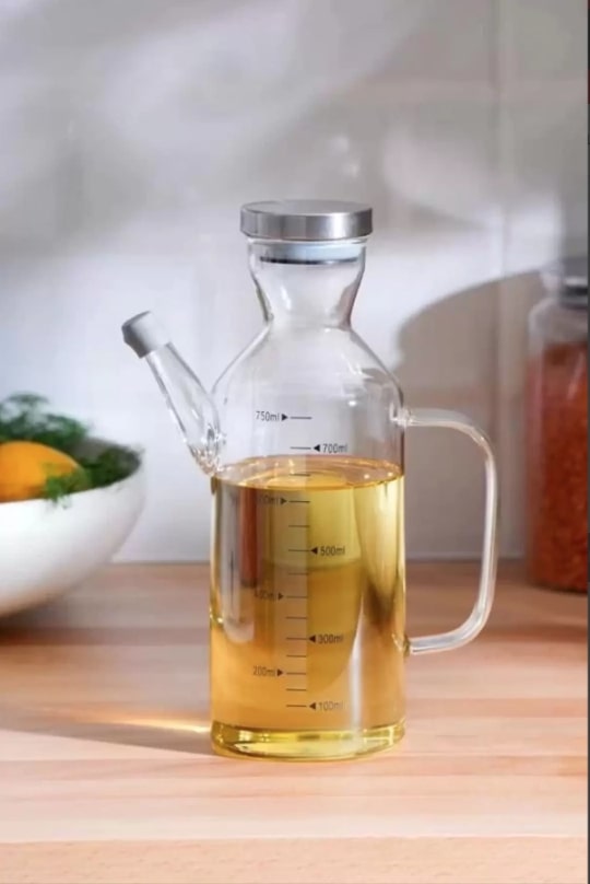 ابريق زيت زجاج 750 ML