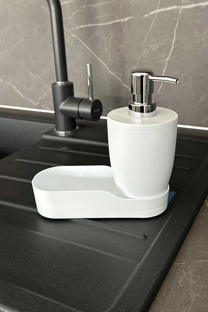 علبة صابون مع صحن