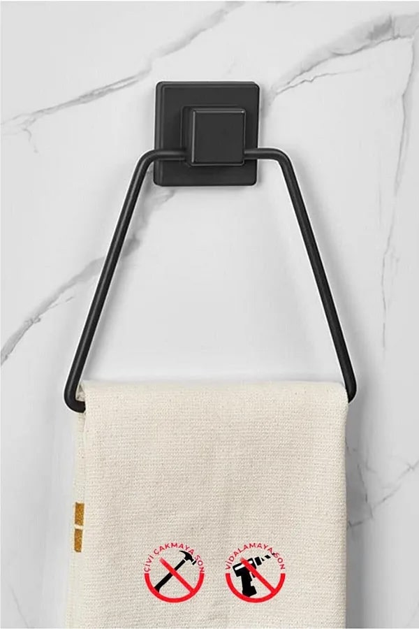 علاقة بشكير حمام اسود